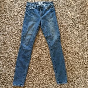 PAIGE Women's Classic Blue Skinny Jeans